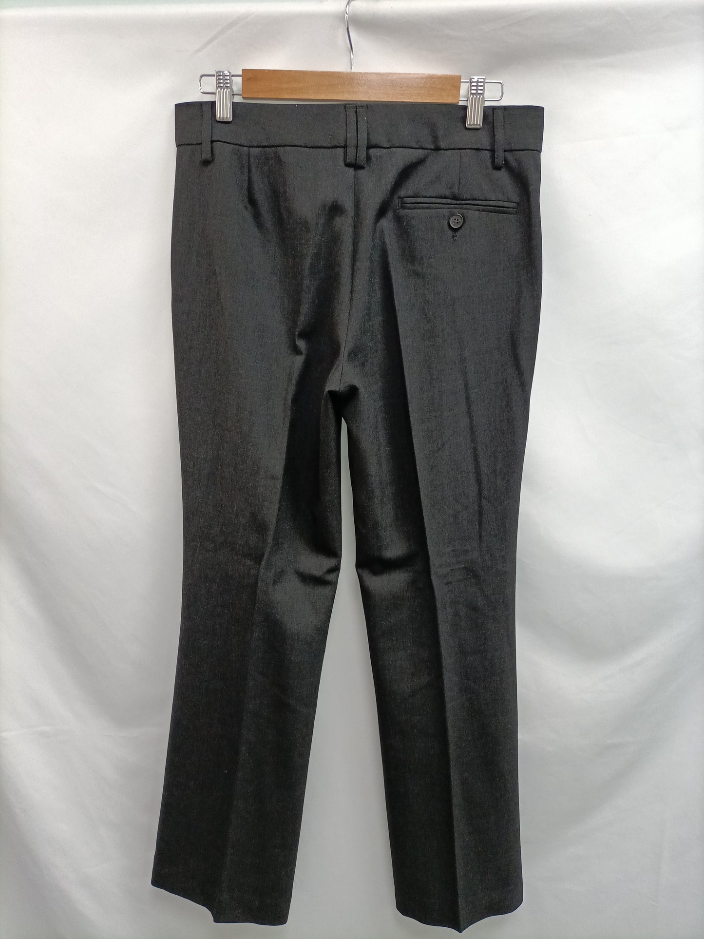 ZARA. Pantalón recto gris  T.40