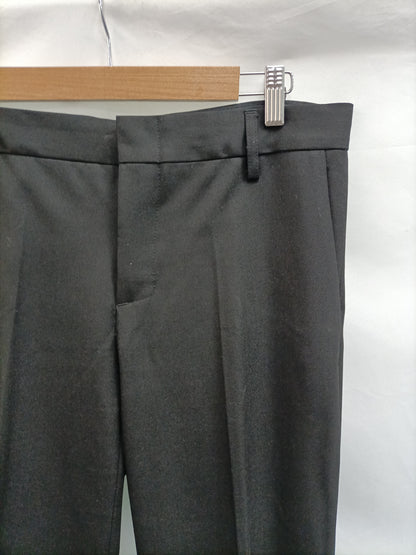 ZARA. Pantalón recto negro  T.40