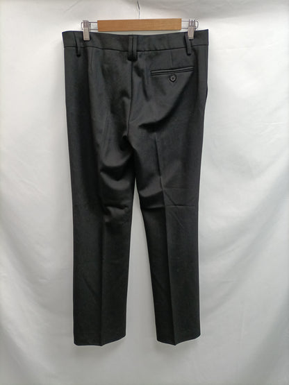 ZARA. Pantalón recto negro  T.40