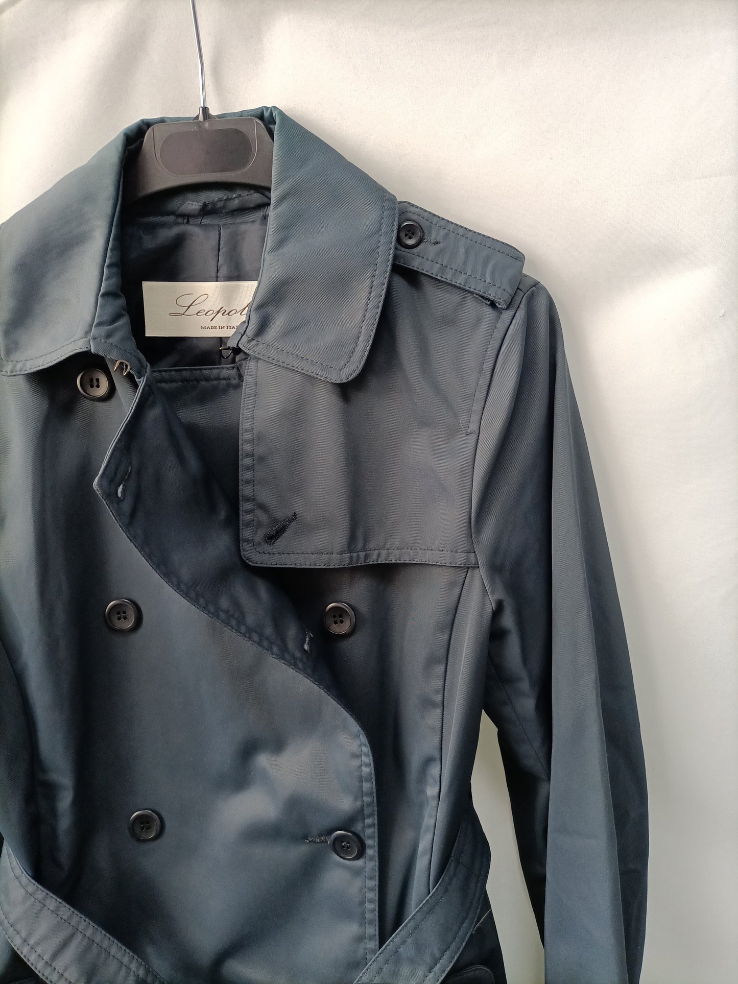 LEOPOLDA. Gabardina azul impermeable T.38