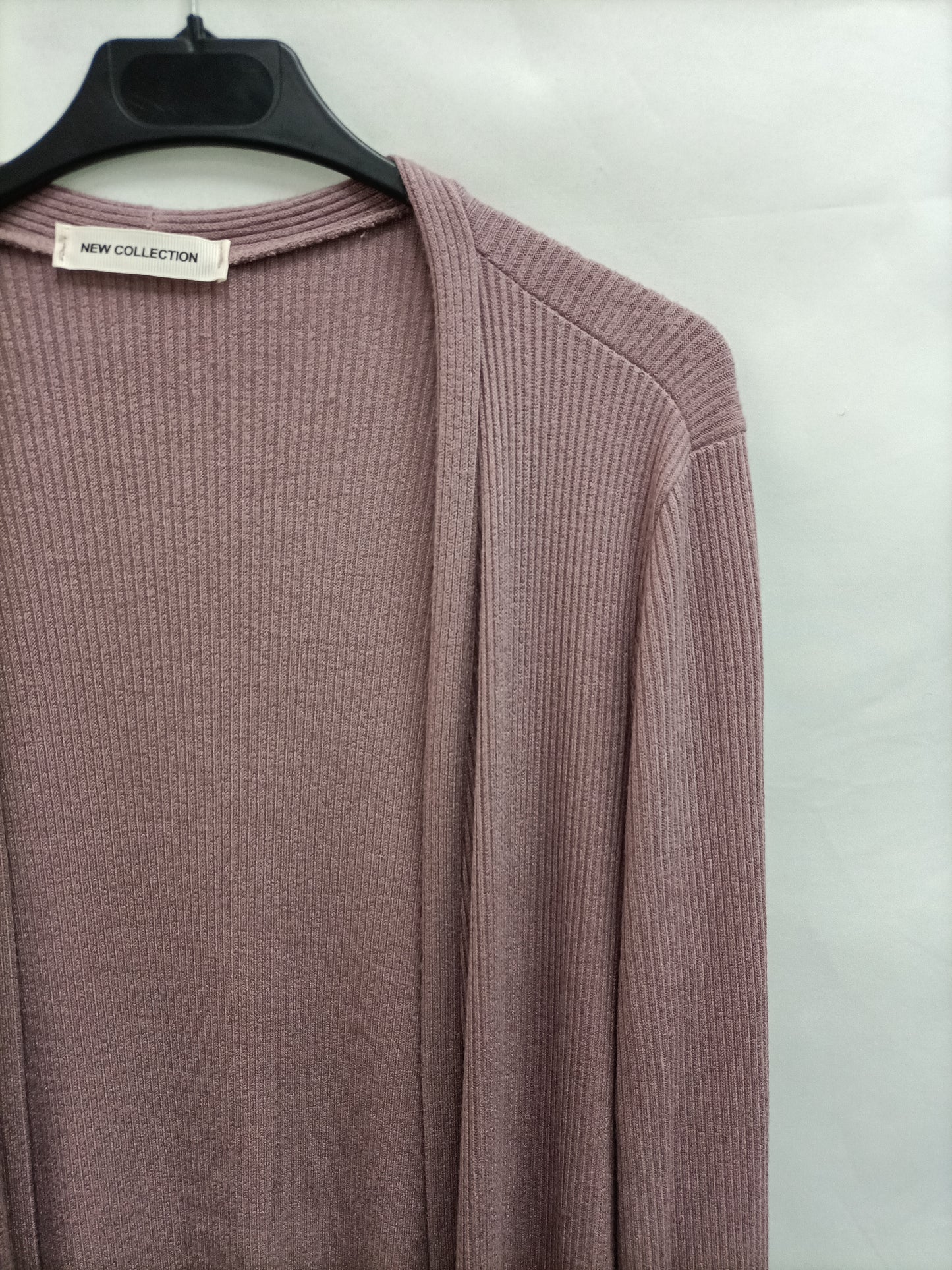 NEW COLLECTION. Long pink cardigan T.1(s)