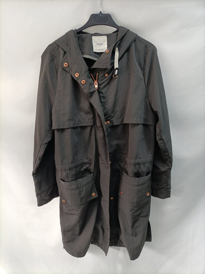 MANGO. Thin black parka Tl (tara)