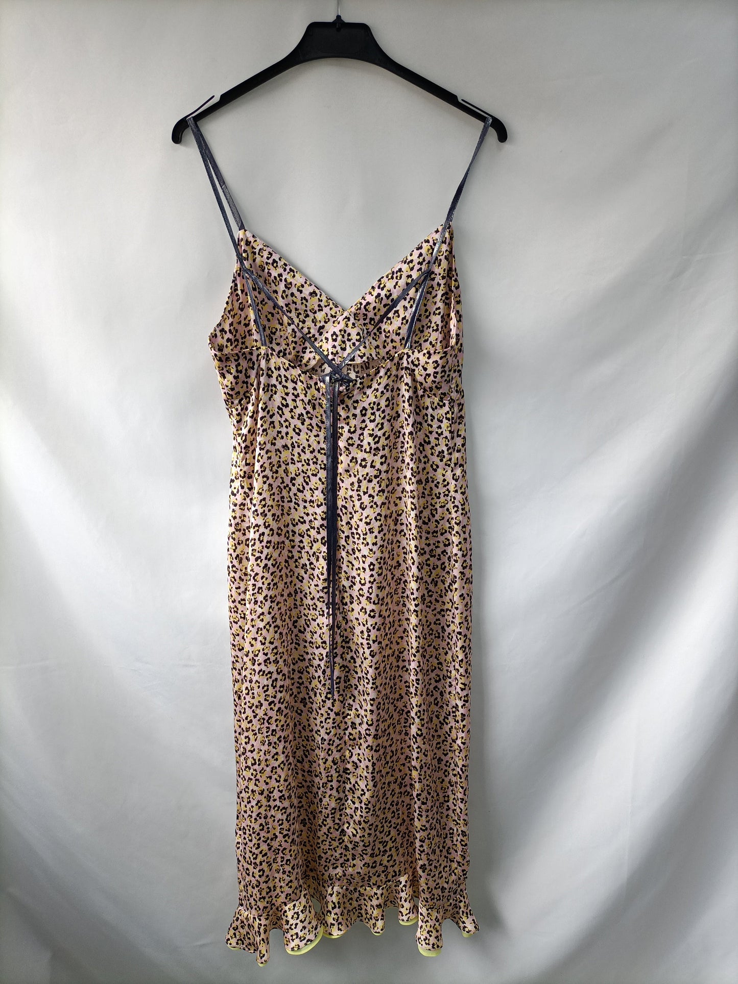 TOPSHOP.Vestido midi lencero T.40 (corresponde a 36)