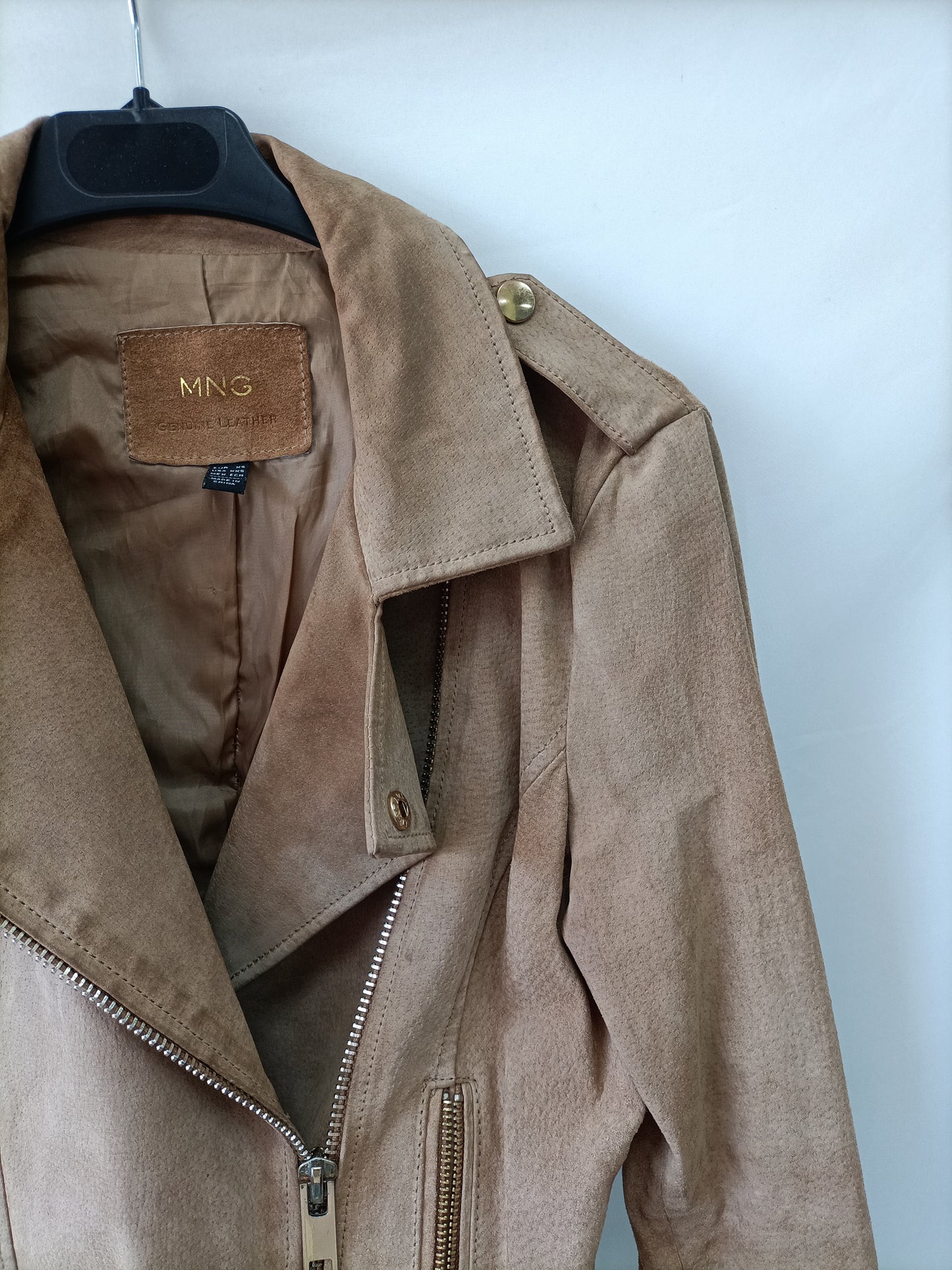 MANGO.Suede jacket T.xs