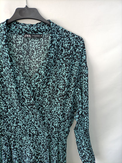 ZARA.Vestido corto estampado T.xs