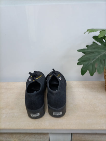 SUPERGA. Zapatillas negras T.40