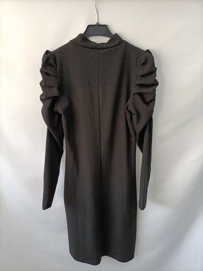 MANGO. Vestido negro canalé T.s