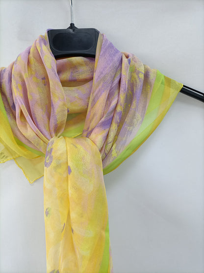 OTRAS. Pañuelo amarillo