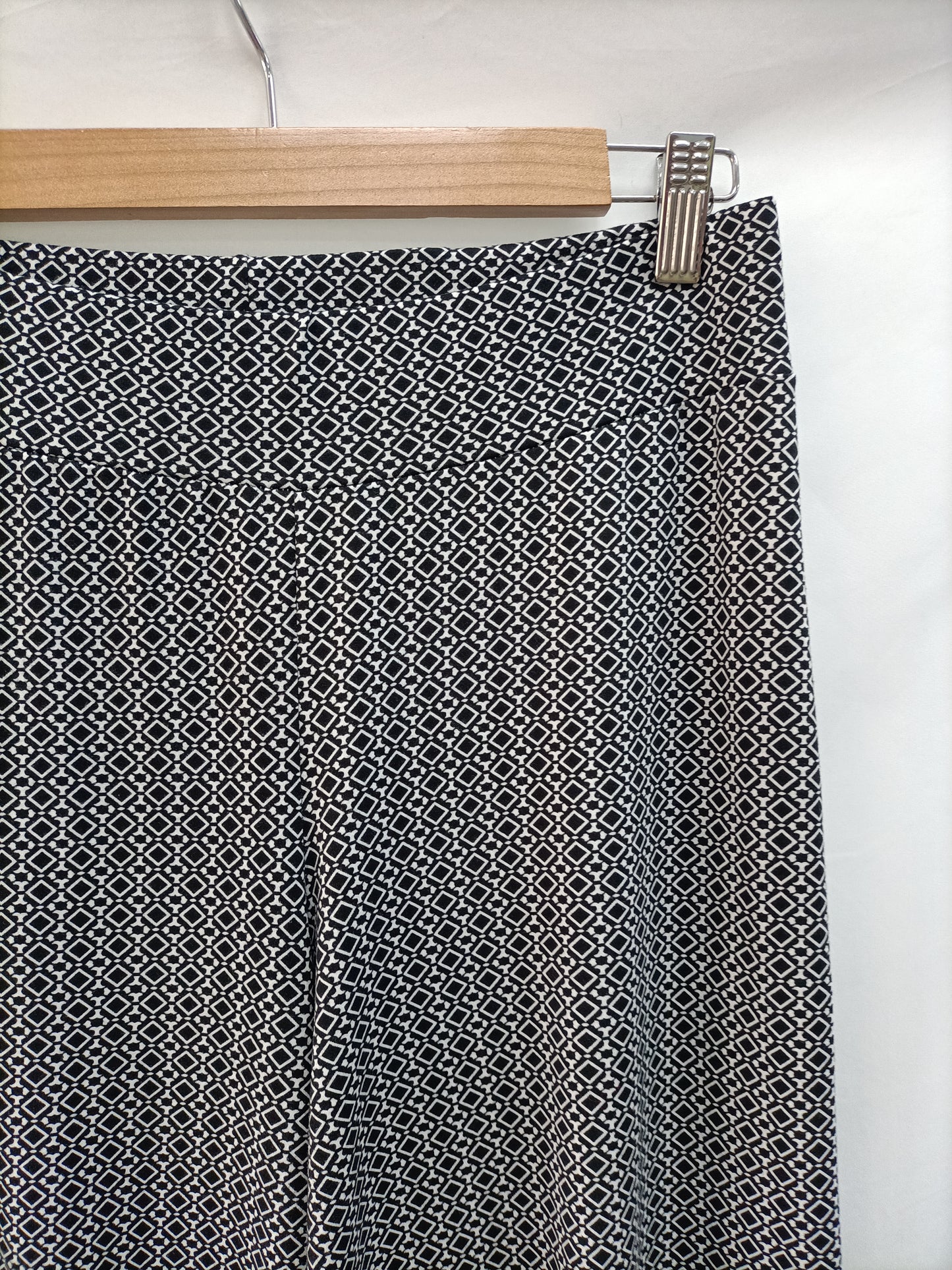 OTRAS. Pantalón culotte rombos T.m