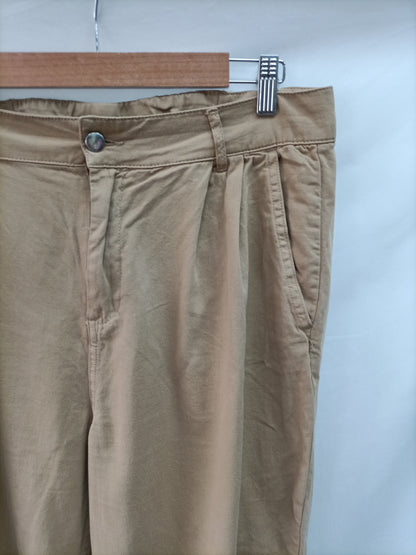 MANGO. Straight-cut camel trousers, size 42