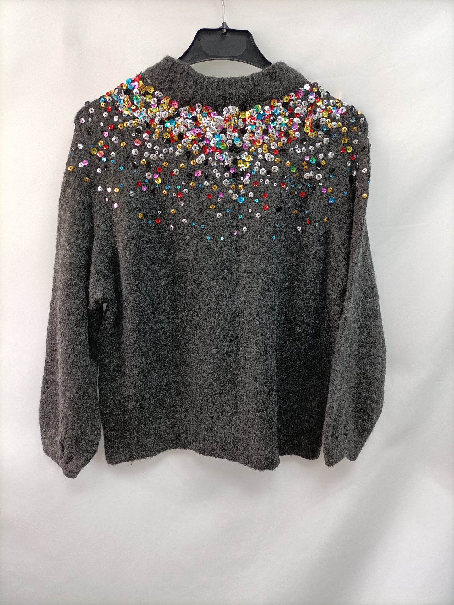 ZARA. Jersey gris lentejuelas y T.m