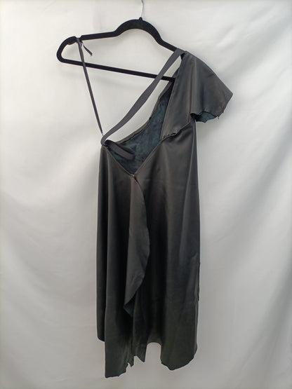 ULISES MERIDA. Vestido negro piel T.u(m)