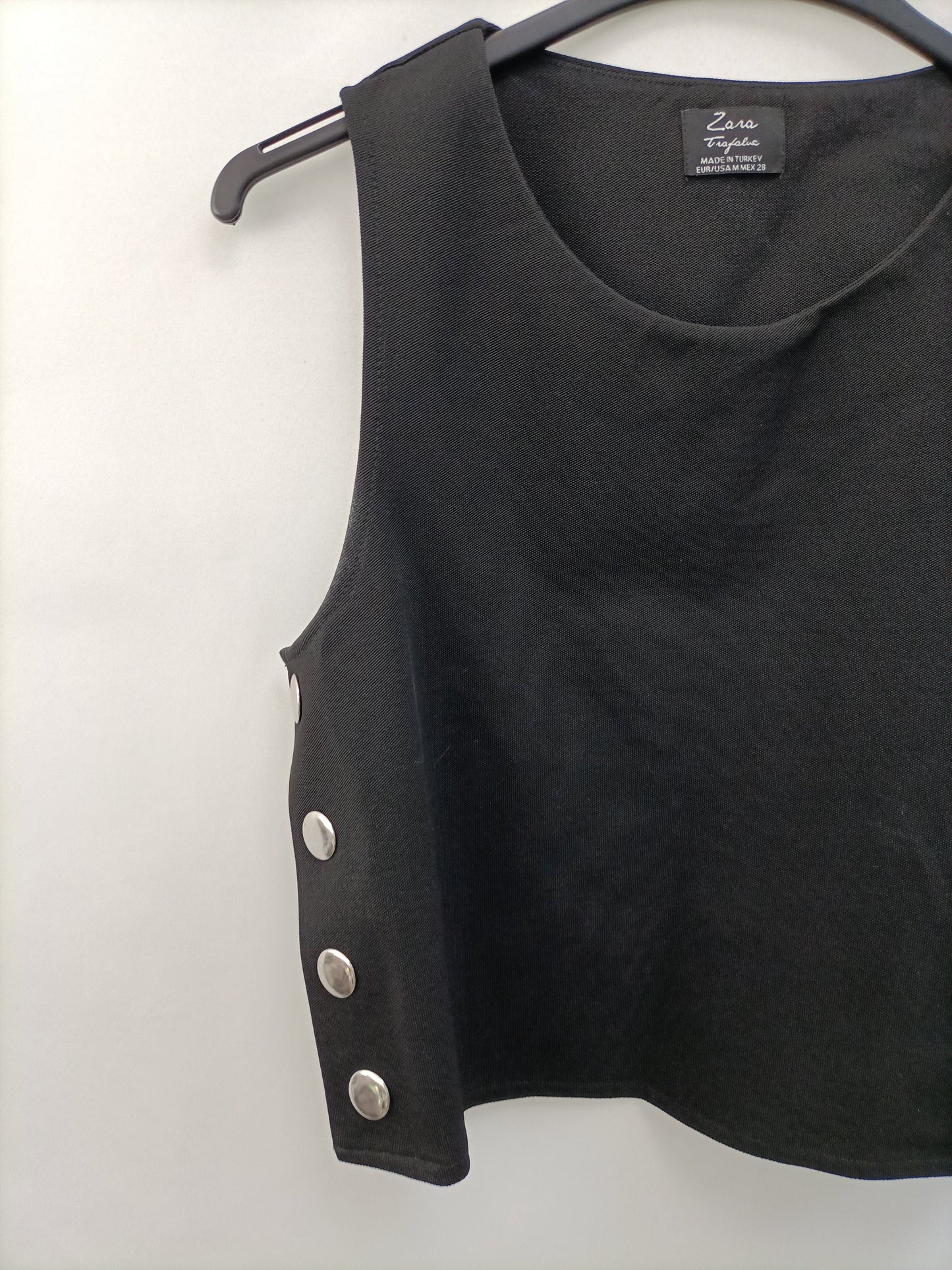 ZARA. Black Top with Buttons TM