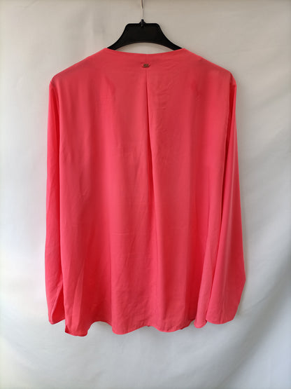 PEDRO DEL HIERRO. Blusa rosa
