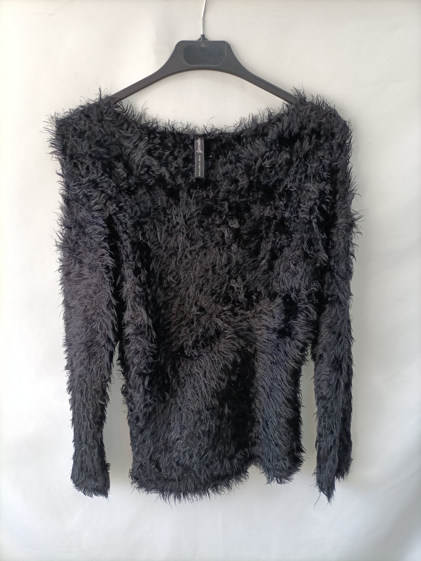 STRADIVARIUS. Jersey nenfro pelo T.s