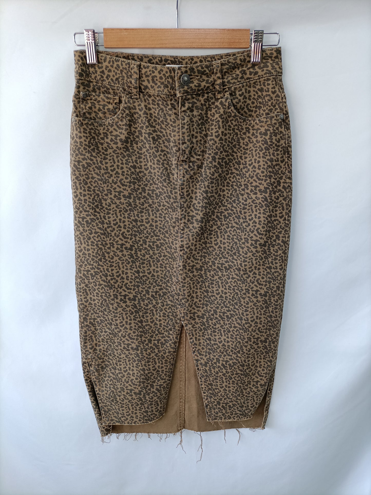 ZARA. Falda animal print  T.xs