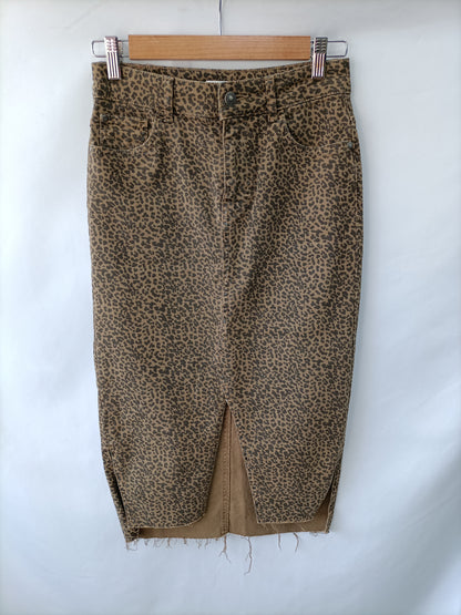 ZARA. Falda animal print  T.xs