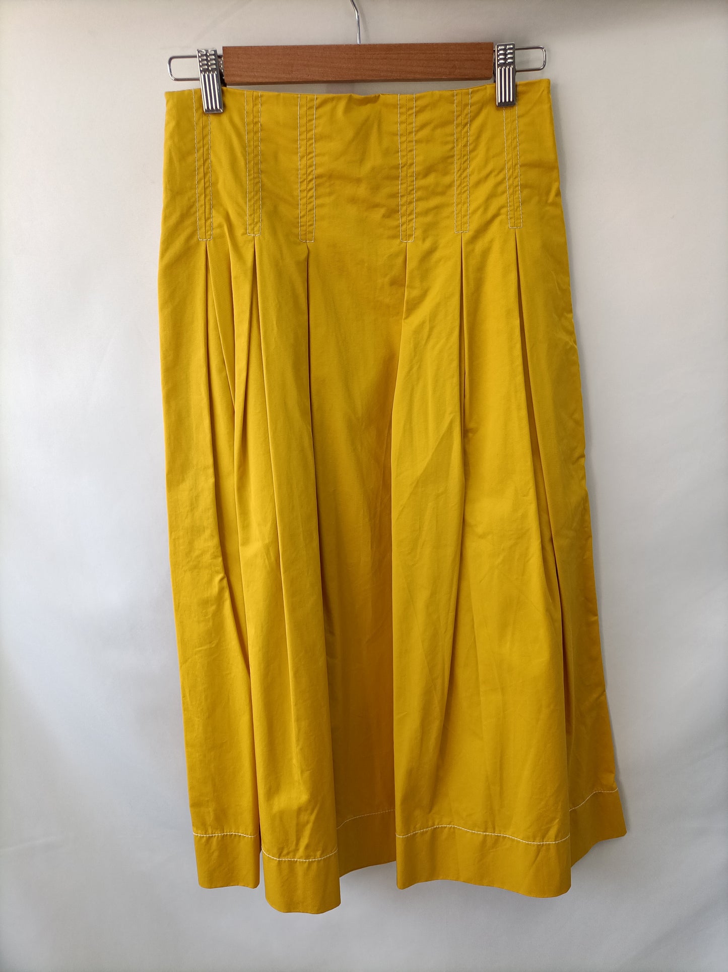 ZARA. Falda midi amarilla   T.xs