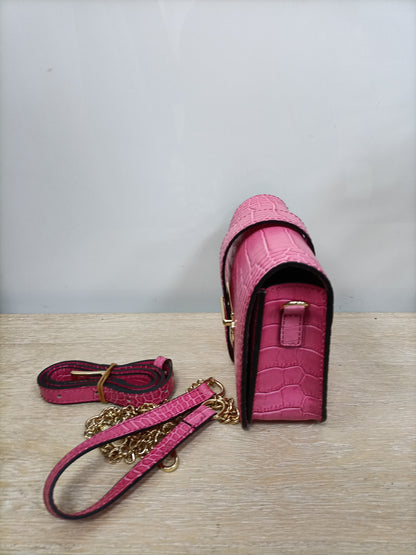 GENUINE LEATHER. Bolso rosa piel