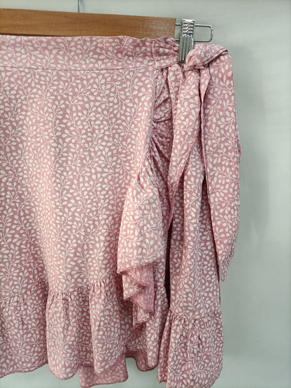 OTRAS. Falda rosa florecitas T.u(m)