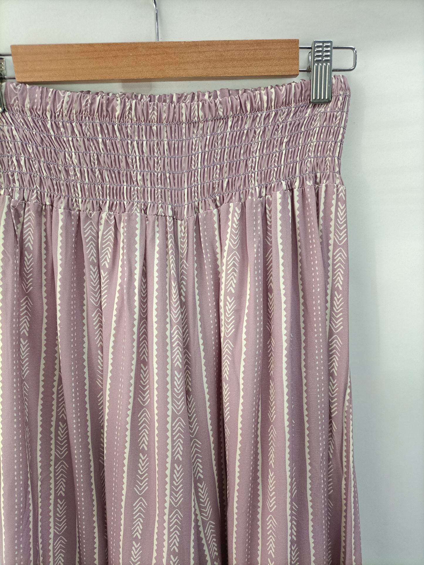 OTHERS. Lilac flowing trousers Your(s)