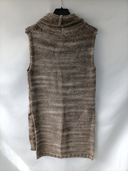 MASSIMO DUTTI. Heathered sleeveless sweater Ts
