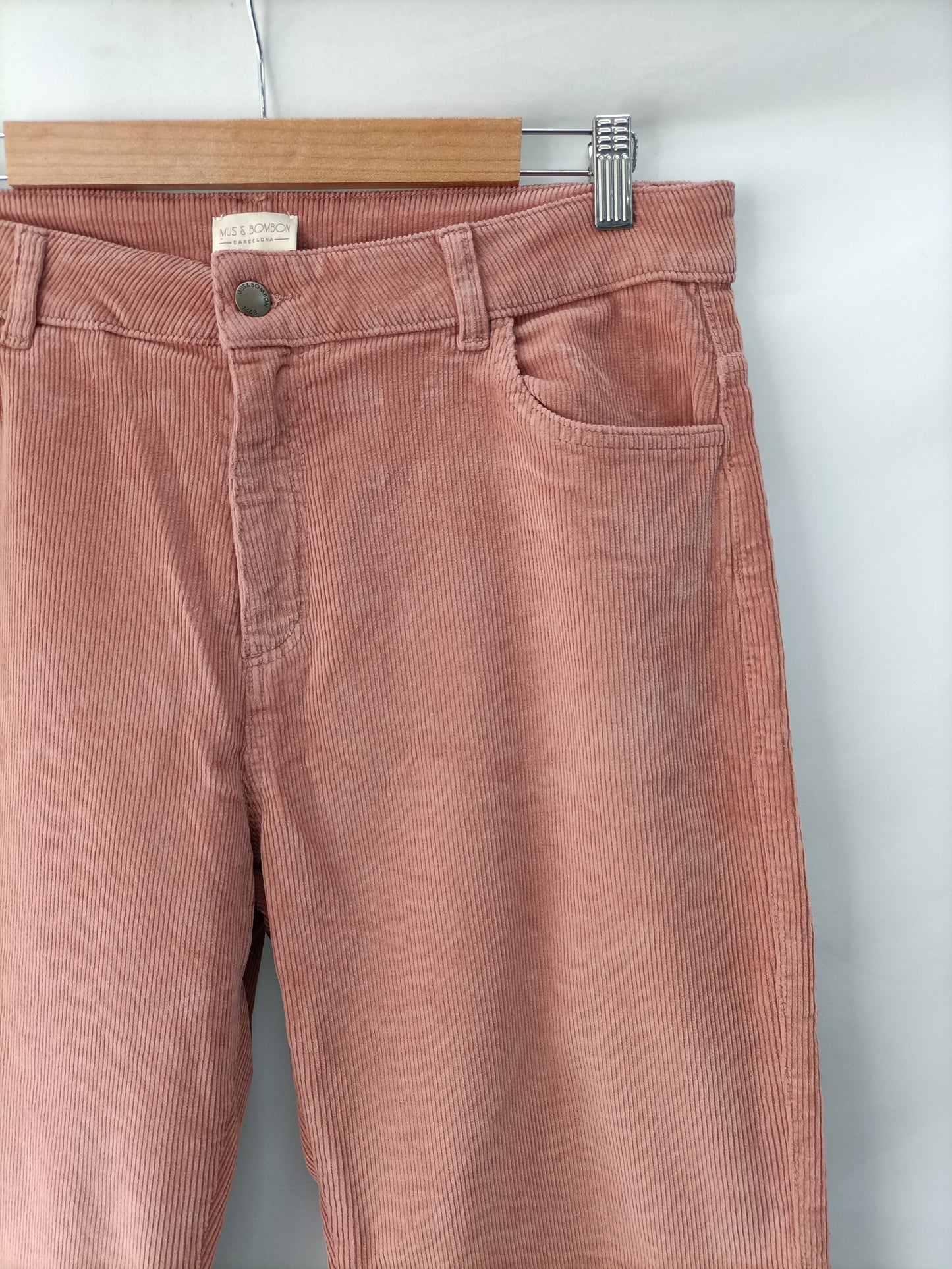 MUS&BOMBON. Pantalón rosa pan T.l