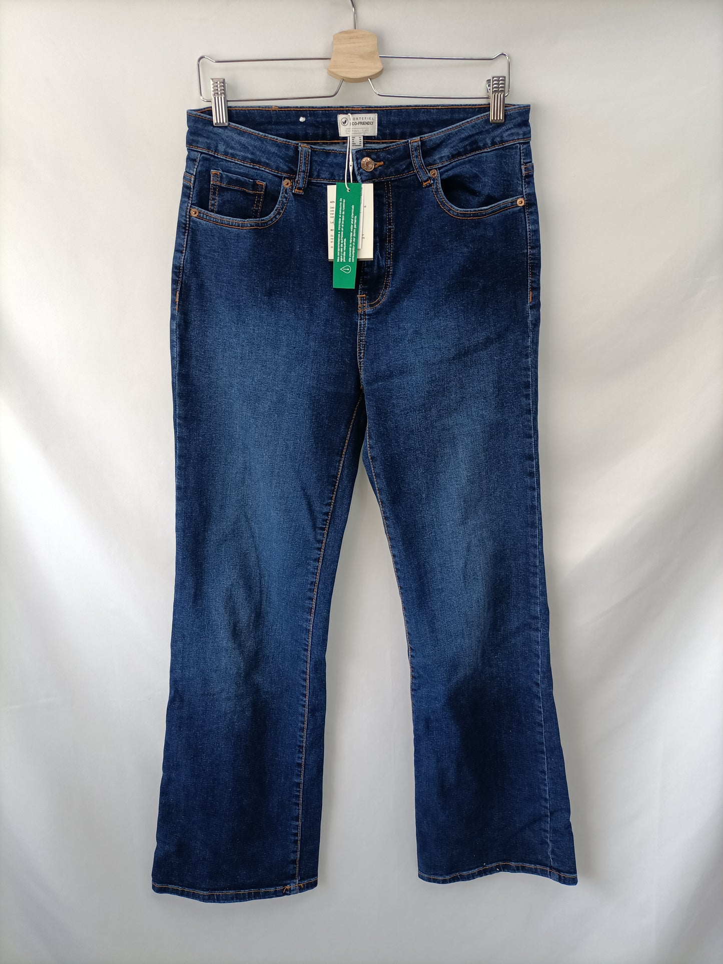 CORTEFIEL. Pantalón denim campana T.42
