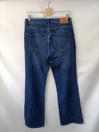 CORTEFIEL. Pantalón denim campana T.42
