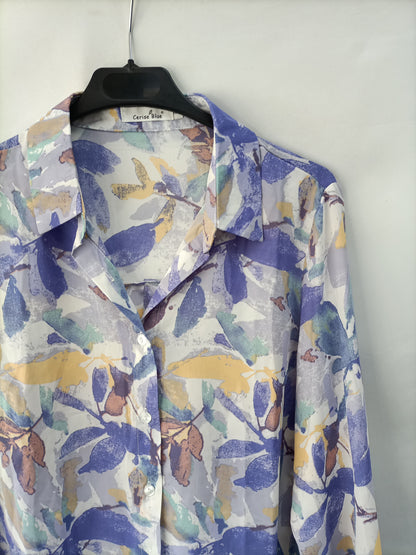 CERISE BLUE. Blusa fluida estampada  T.m