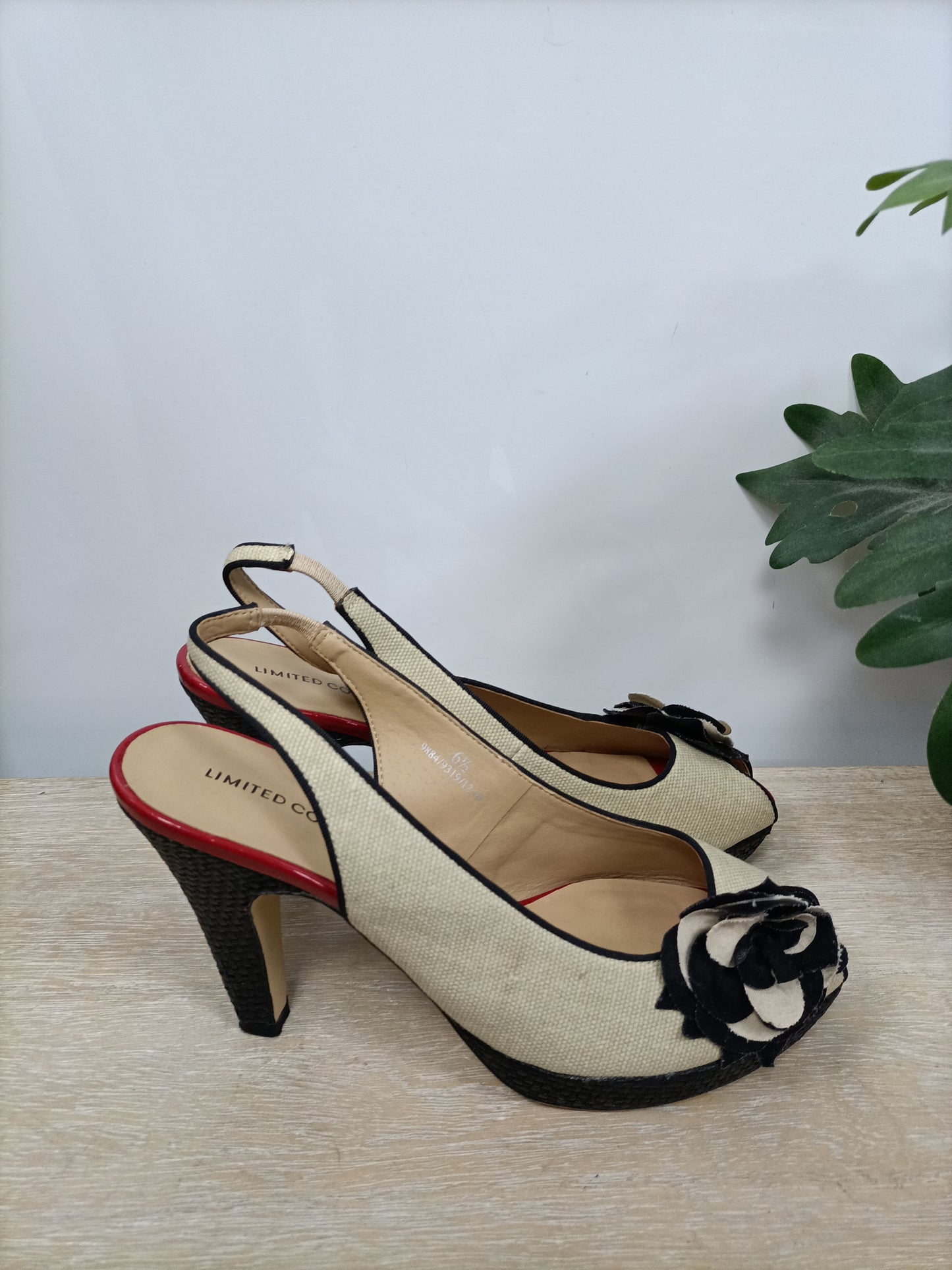 LIMITED COLLECTION. Zapatos rafia  T.36,5