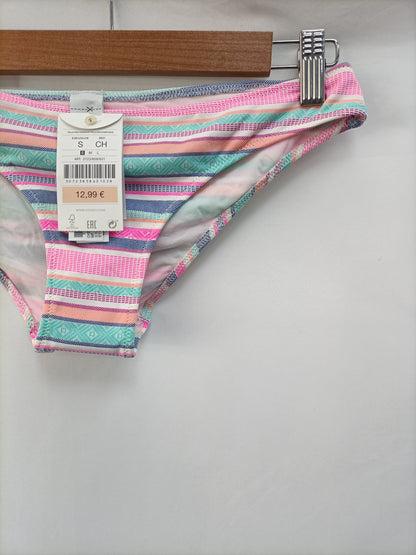 OYSHO. Braguita étnica T.s