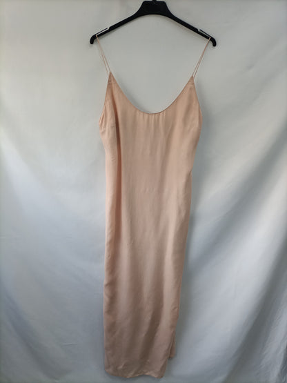 ZARA. Vestido rosa lencero T.m/l