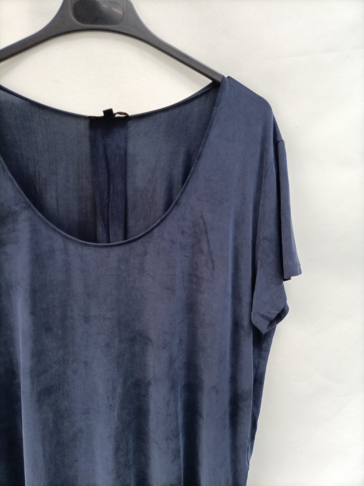 MASSIMO DUTTI. Camiseta azul Fluida T.m