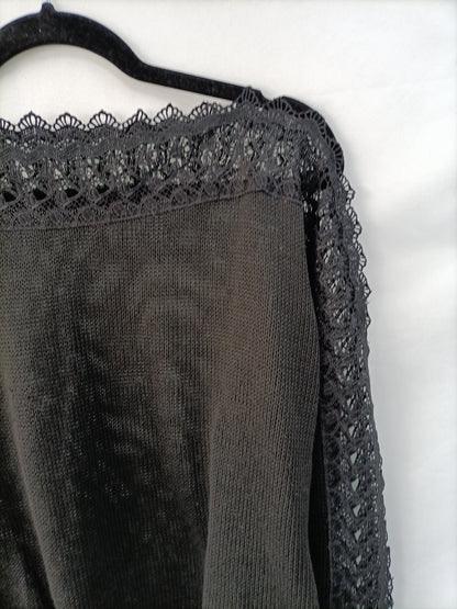 SHEIN. Jersey negro encaje T.l