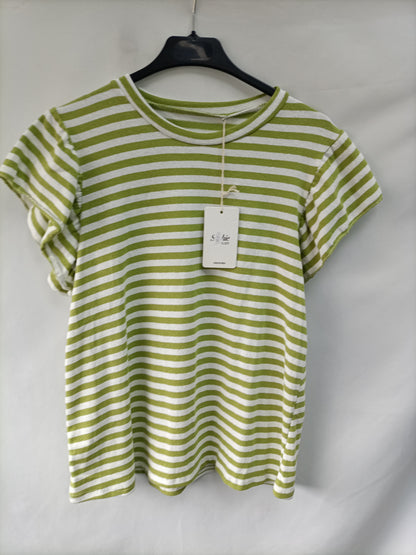 SOPHIE. Camiseta rayas verde Tu(m)