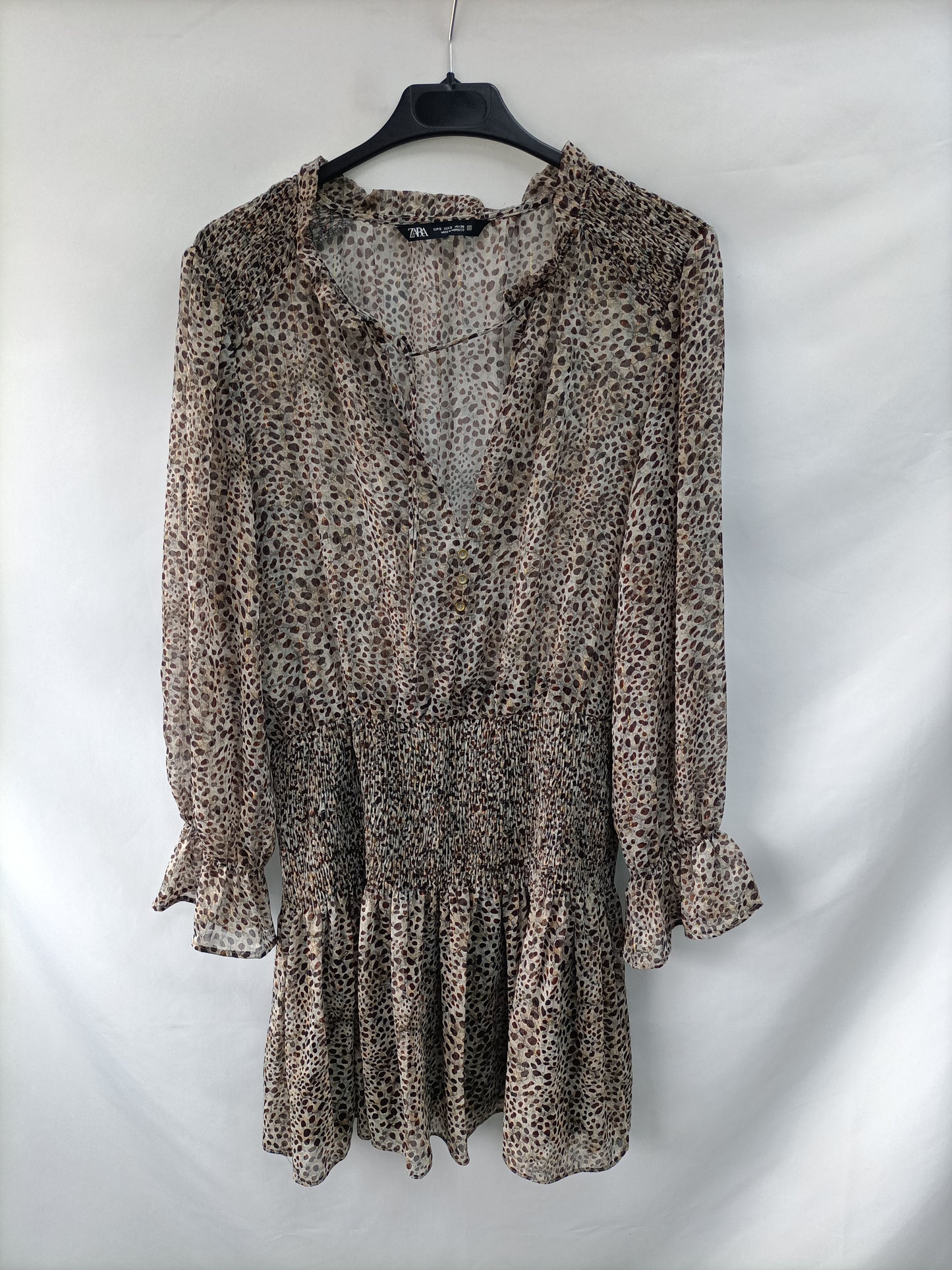 ZARA. Vestido corto estampado  T.s