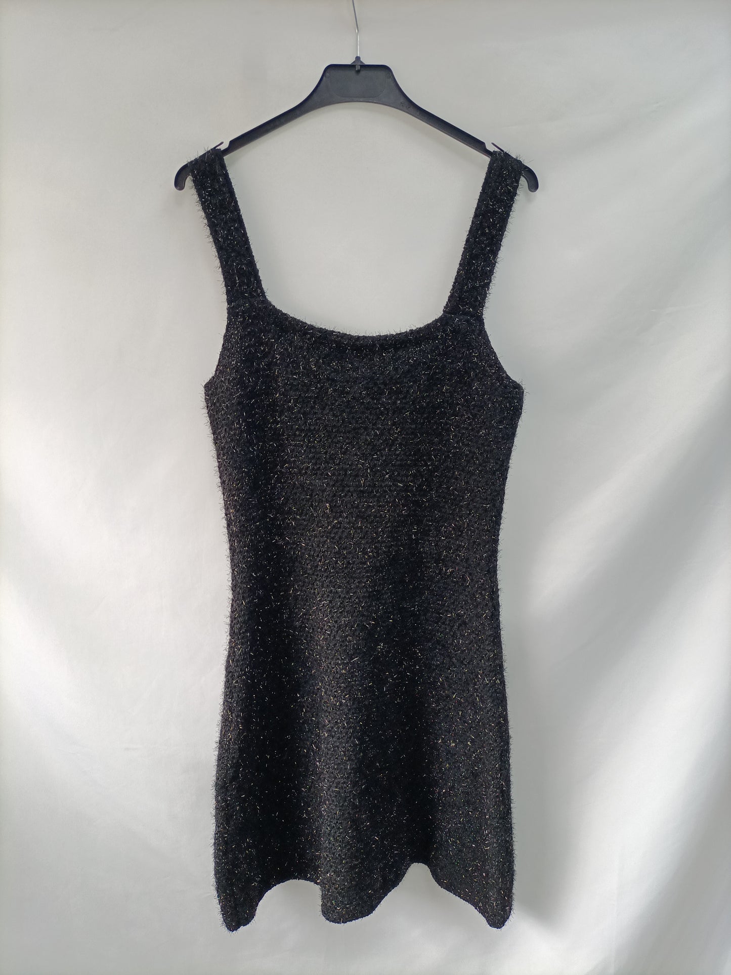 ZARA.  Vestido tweed pelito negro T.l