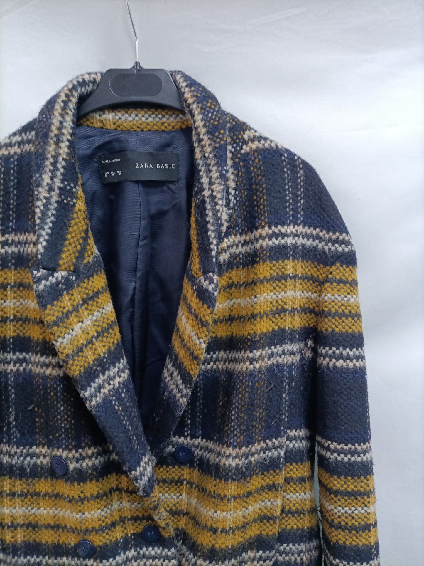 ZARA. Abrigo de cuadros T.m