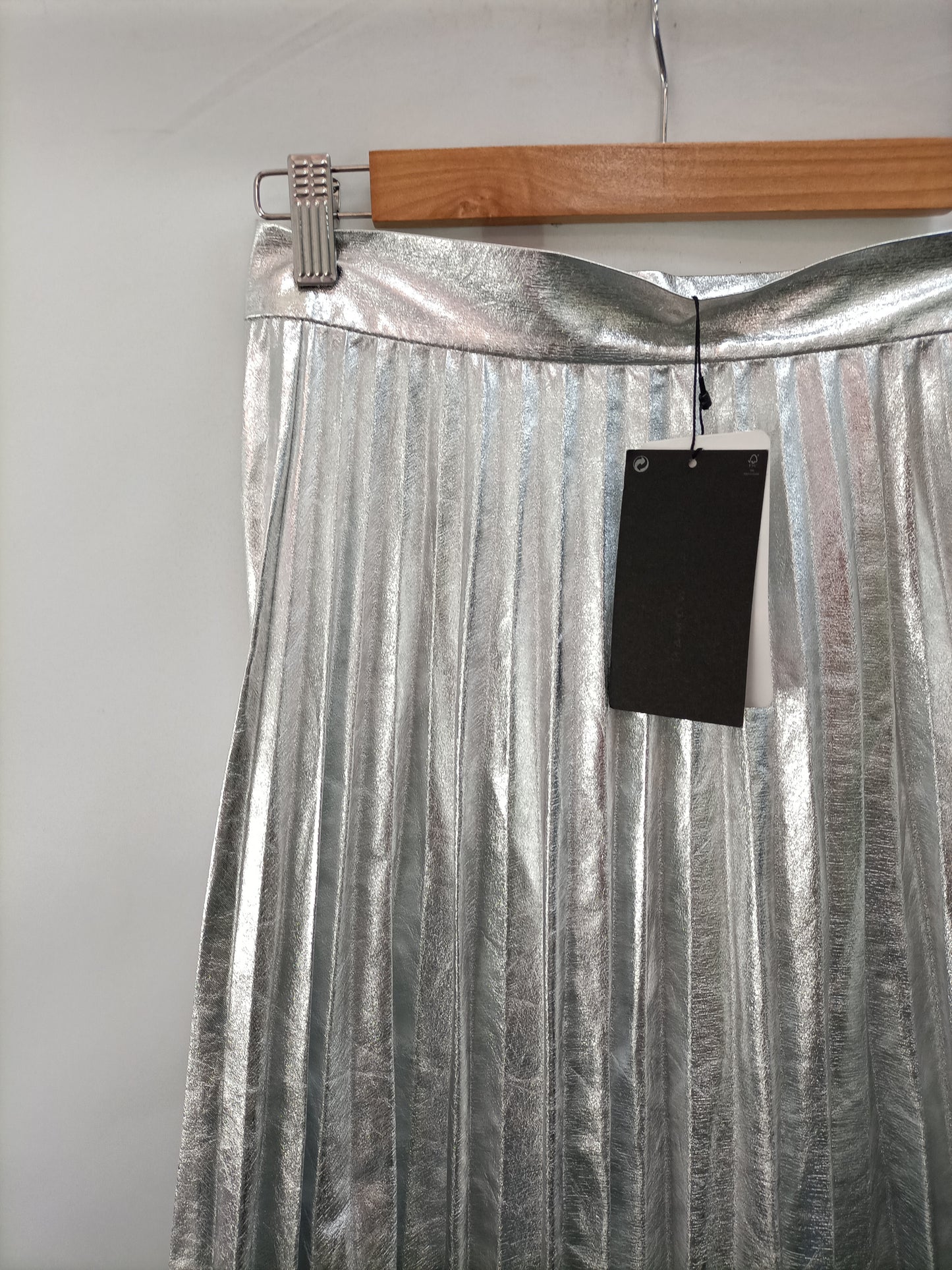 ZARA.Falda plateada metalica tablas T.xs