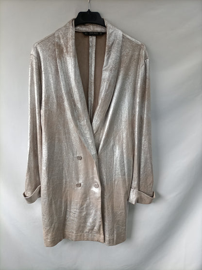 ZARA. Blazer plateada T.s