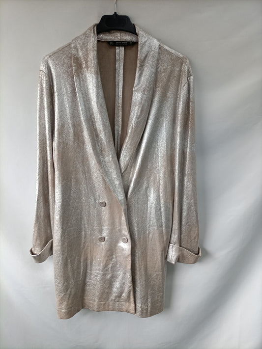 ZARA. Blazer plateada T.s