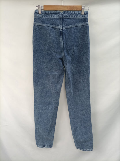 BERSHKA. Vaqueros bombachos T.34