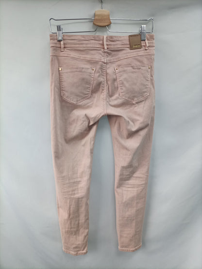 STRADIVARIUS. Vaqueros rosas T.38