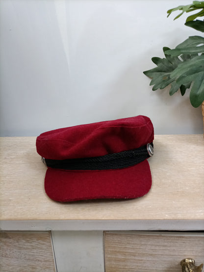 OTRAS. Gorra paño Burdeos T.57