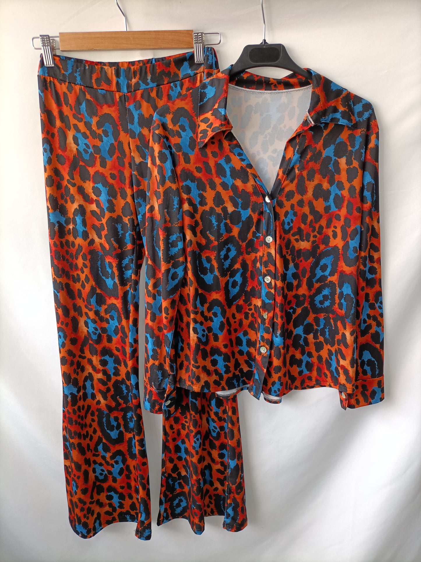 OTHERS. Anima print pants Your(s)