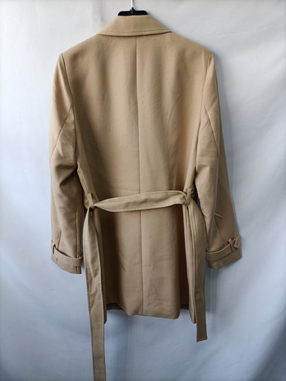 VERO MODA. Gabardina beige T.s