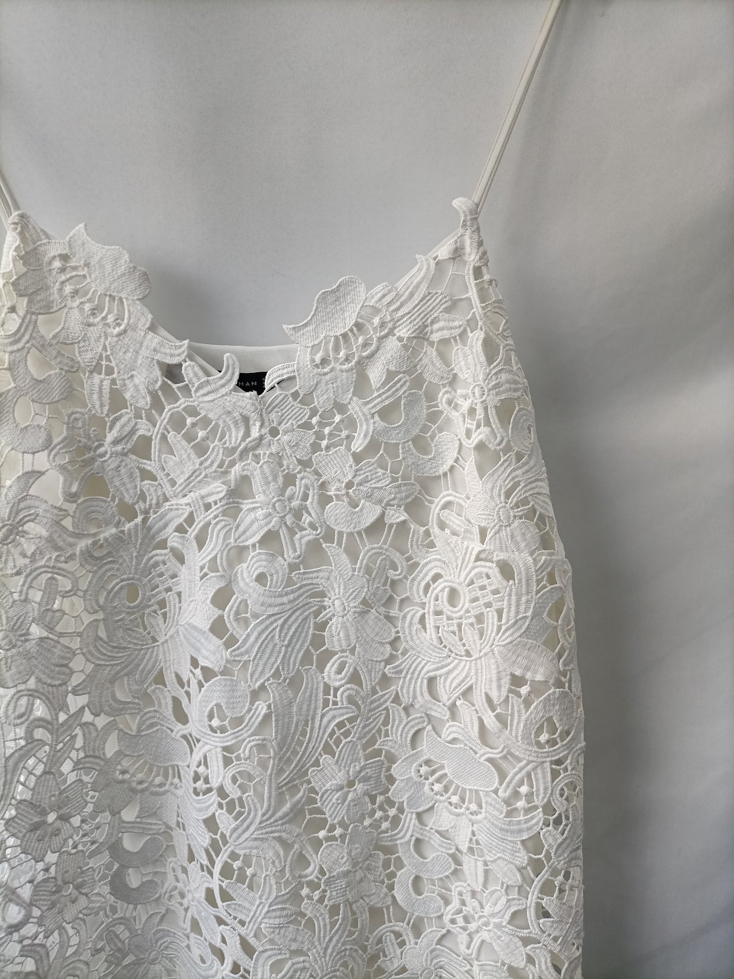 ZARA. Vestido midi encaje T.s