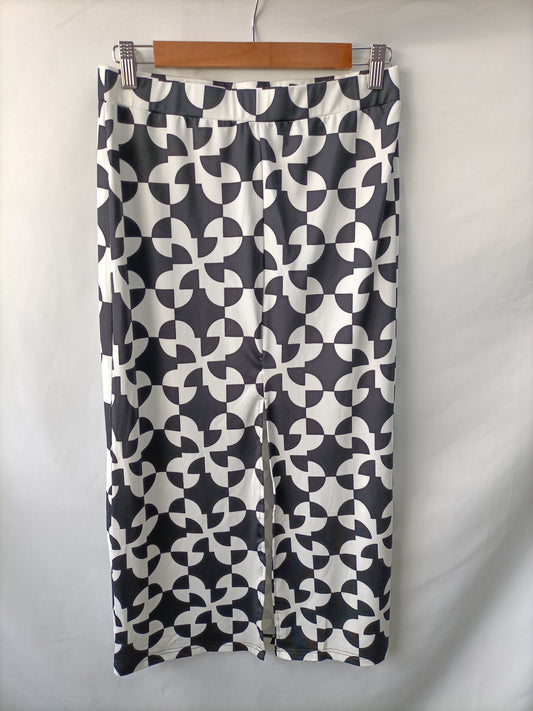 SHEIN. Falda midi licra T.m