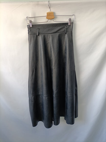 OTRAS. Falda midi polipiel T.U(s)